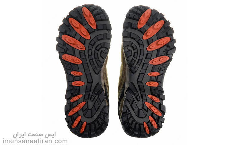 از رایج ترین زیره های کفش ایمنی در ایران میتوان به زیره کفش پی یو (PU) اشاره کرد.
